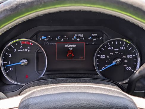 Used 2021 Ford F250 Lariat w/ Lariat Ultimate Package AWD/4WD image 23