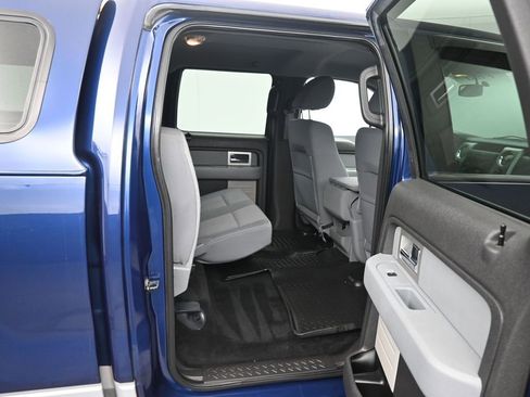Used 2011 Ford F150 XLT w/ XLT Chrome Pkg image 39
