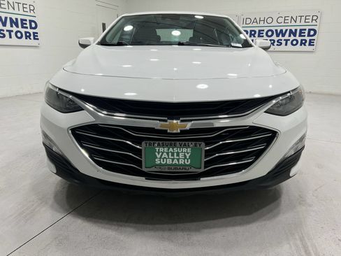 Used 2024 Chevrolet Malibu LT FWD image 3