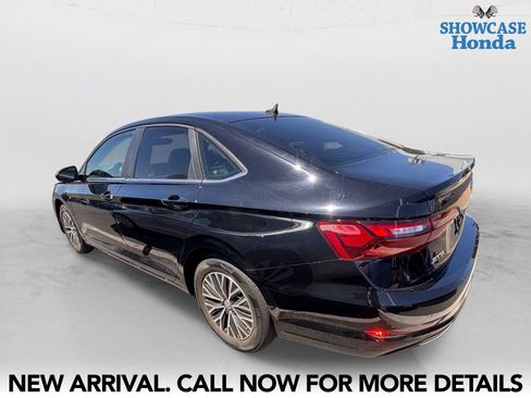 Used 2020 Volkswagen Jetta FWD image 4