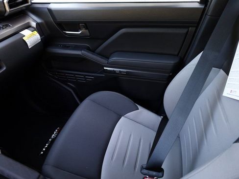 New 2025 Toyota Tacoma TRD Sport image 6