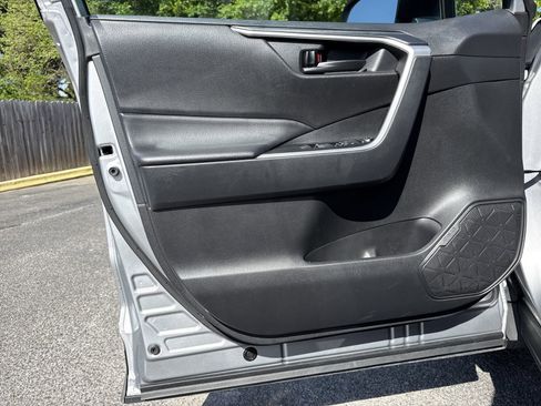 Used 2024 Toyota RAV4 LE image 13