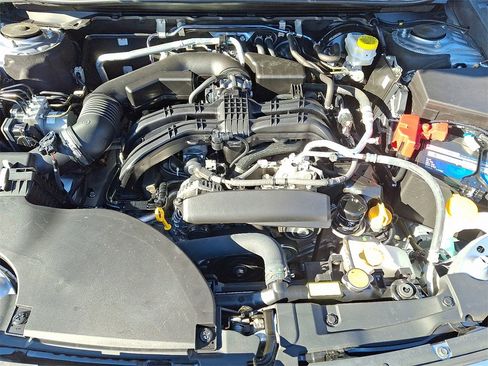 Certified 2022 Subaru Outback Limited w/ Popular Package #2 image 31