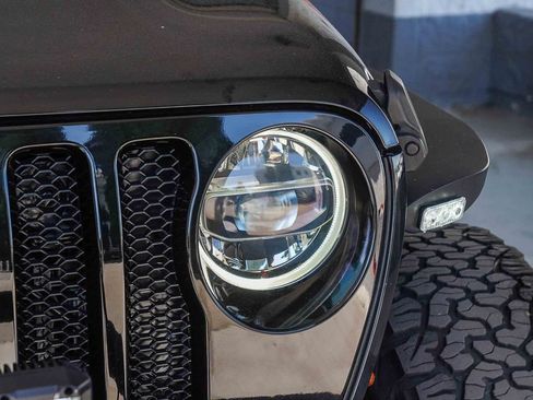 Used 2022 Jeep Wrangler Unlimited Sport AWD/4WD image 10