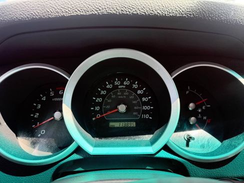 Used 2008 Toyota 4Runner SR5 RWD image 14