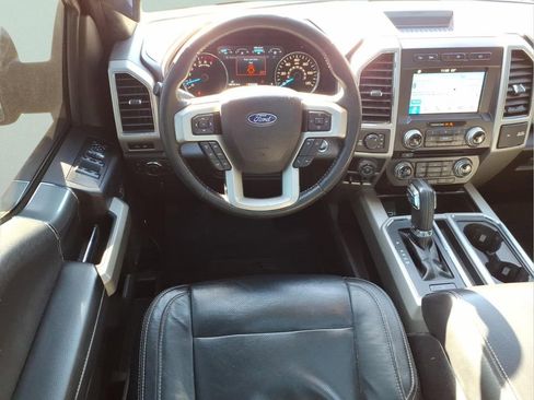 Used 2017 Ford F150 Lariat w/ Equipment Group 502A Luxury AWD/4WD image 21