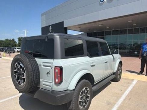 Certified 2024 Ford Bronco Outer Banks AWD/4WD image 2