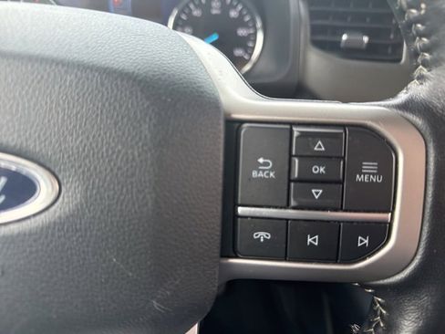 Used 2024 Ford Expedition Max XLT image 16