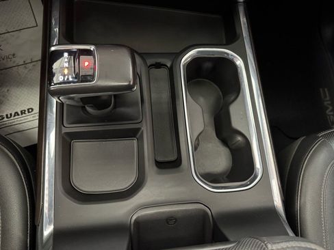 Used 2022 GMC Sierra 1500 SLT w/ SLT Premium Plus Package image 22