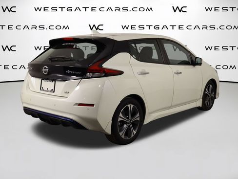 Used 2021 Nissan Leaf SV w/ SV Technology Package FWD image 41