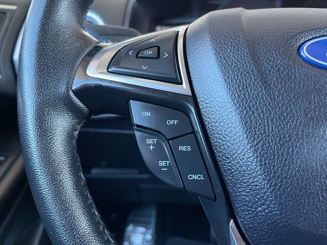 Used 2024 Ford Edge SEL AWD/4WD image 13