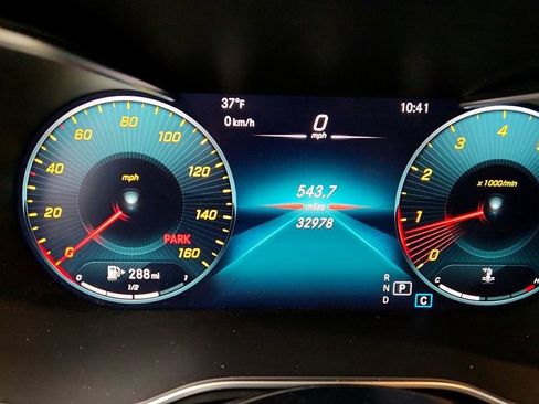 Used 2022 Mercedes-Benz GLC 300 GLC 300 4MATIC SUV with AMG Li image 14