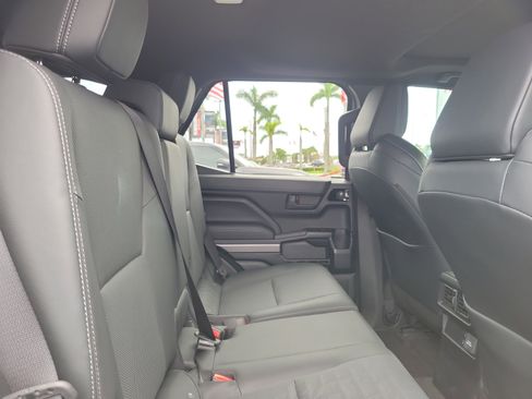 Used 2026 Toyota 4Runner SR5 AWD/4WD image 15