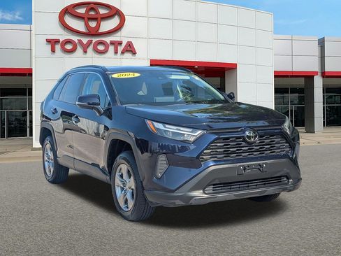 Used 2024 Toyota RAV4 XLE FWD image 1