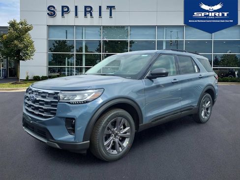 Used 2026 Ford Explorer Active w/ Active Comfort Package AWD/4WD image 1