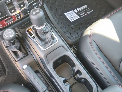 New 2026 Jeep Wrangler Rubicon image 16