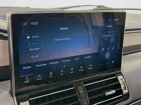 Used 2023 Lincoln Navigator L Black Label AWD/4WD image 15