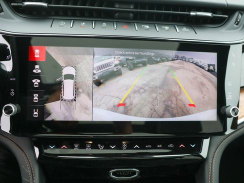 New 2026 Jeep Grand Cherokee L Summit w/ Obsidian Package AWD/4WD image 30