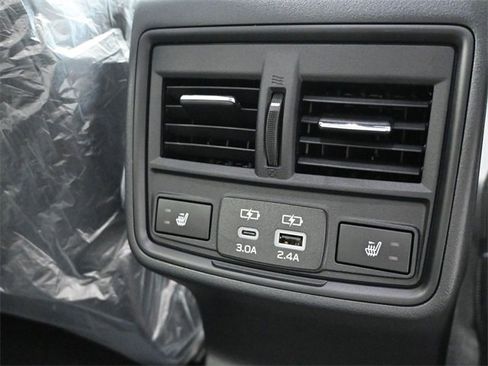 New 2026 Subaru Outback Limited image 16