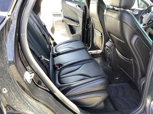 Used 2017 Lincoln MKC Premiere AWD/4WD image 31