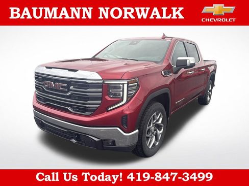 Used 2023 GMC Sierra 1500 SLT w/ SLT Premium Package AWD/4WD image 1