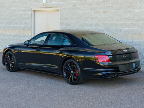 Used 2024 Bentley Flying Spur W12 AWD/4WD image 26