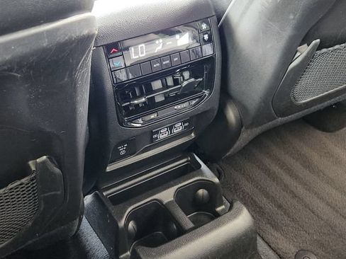 Certified 2023 Jeep Grand Cherokee L Laredo AWD/4WD image 29