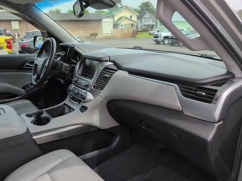Used 2019 Chevrolet Suburban LT w/ Off-Road Package AWD/4WD image 17