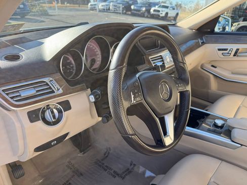 Used 2015 Mercedes-Benz E 350 Sedan image 13