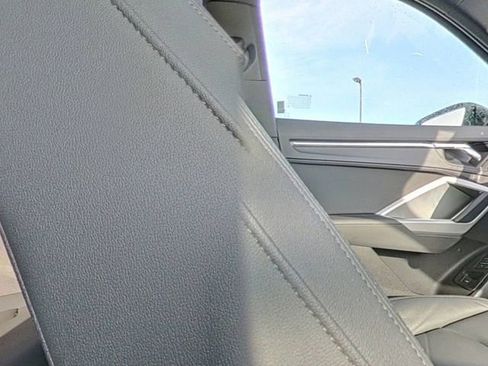 Used 2022 Audi Q3 2.0T Premium Plus w/ Premium Plus Package image 28