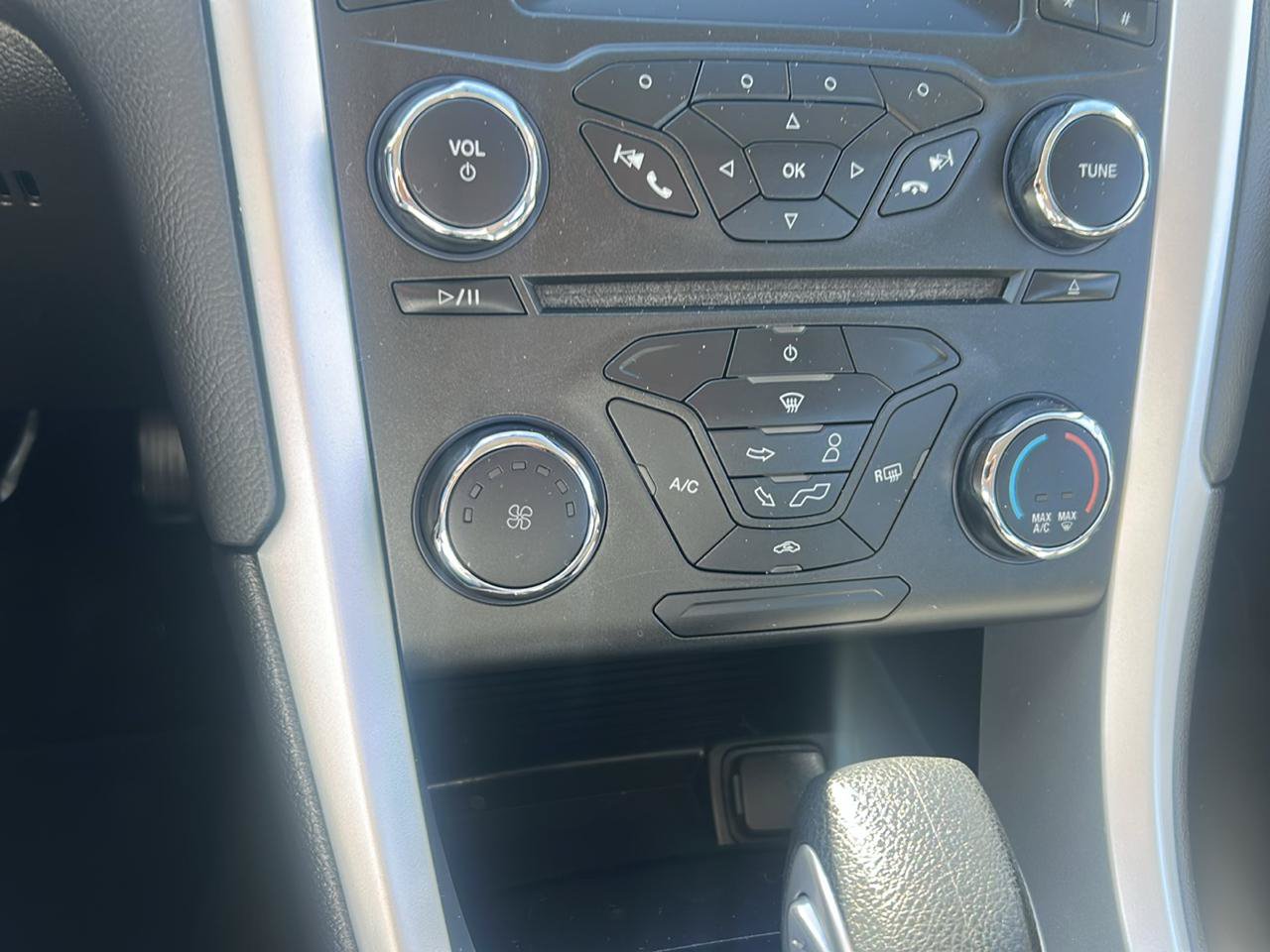 Used 2016 Ford Fusion S FWD image 14