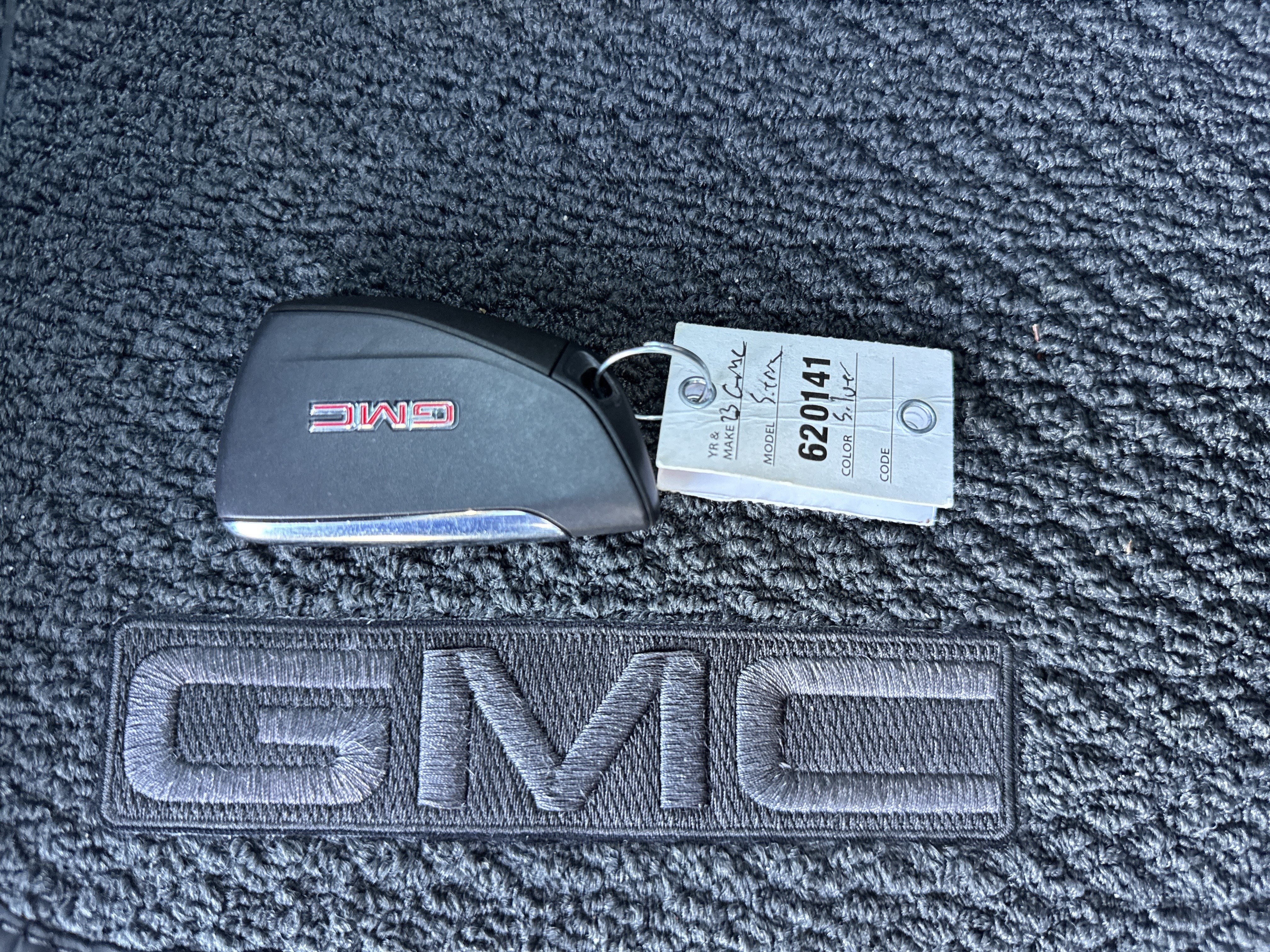 Used 2023 GMC Sierra 1500 Denali AWD/4WD image 23