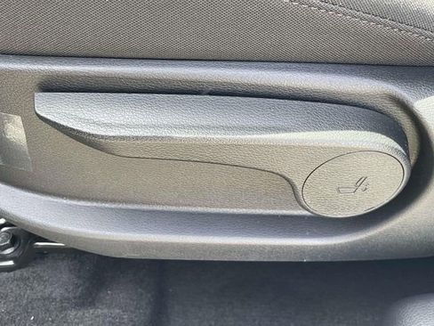 New 2026 Kia Sportage LX image 25