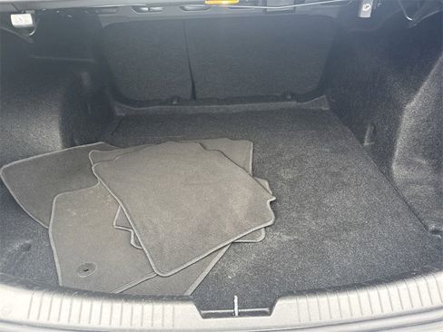 Used 2024 Chevrolet Malibu LT image 18