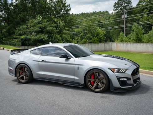 Used 2020 Ford Mustang Shelby GT500 w/ Technology Package RWD image 32