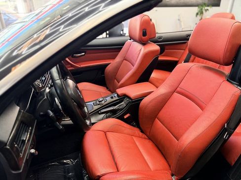 Used 2012 BMW 328i Convertible RWD image 4