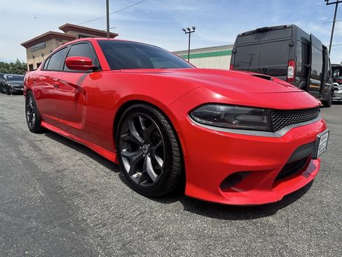 Used 2019 Dodge Charger R/T RWD image 7