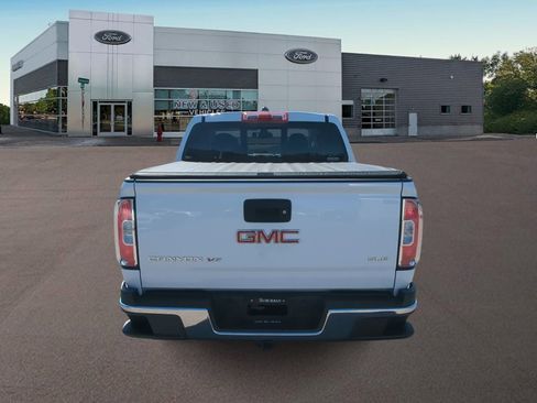 Used 2018 GMC Canyon SLE w/ SLE Convenience Package image 10