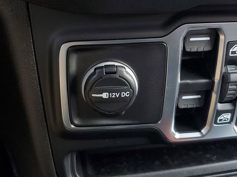 New 2025 Jeep Gladiator Sport image 28