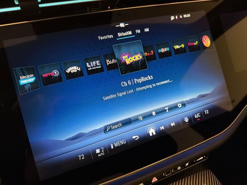 Used 2026 Mercedes-Benz E 53 AMG e 4MATIC Sedan image 22