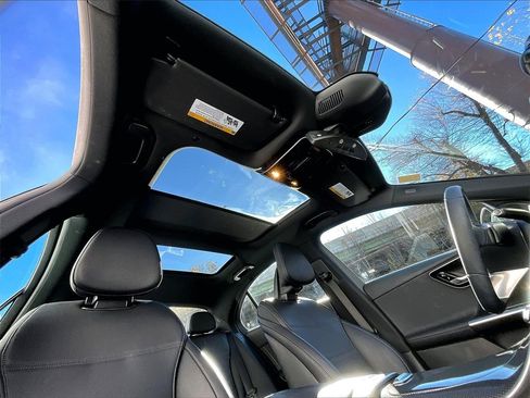 Used 2022 Mercedes-Benz C 300 C 300 image 27