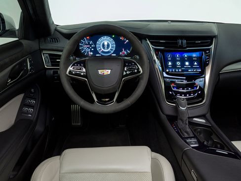 Used 2019 Cadillac CTS V w/ Carbon Fiber Package image 3