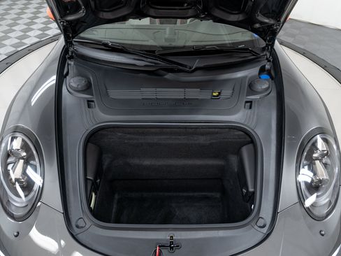 Certified 2018 Porsche 911 Targa 4 GTS AWD/4WD image 13
