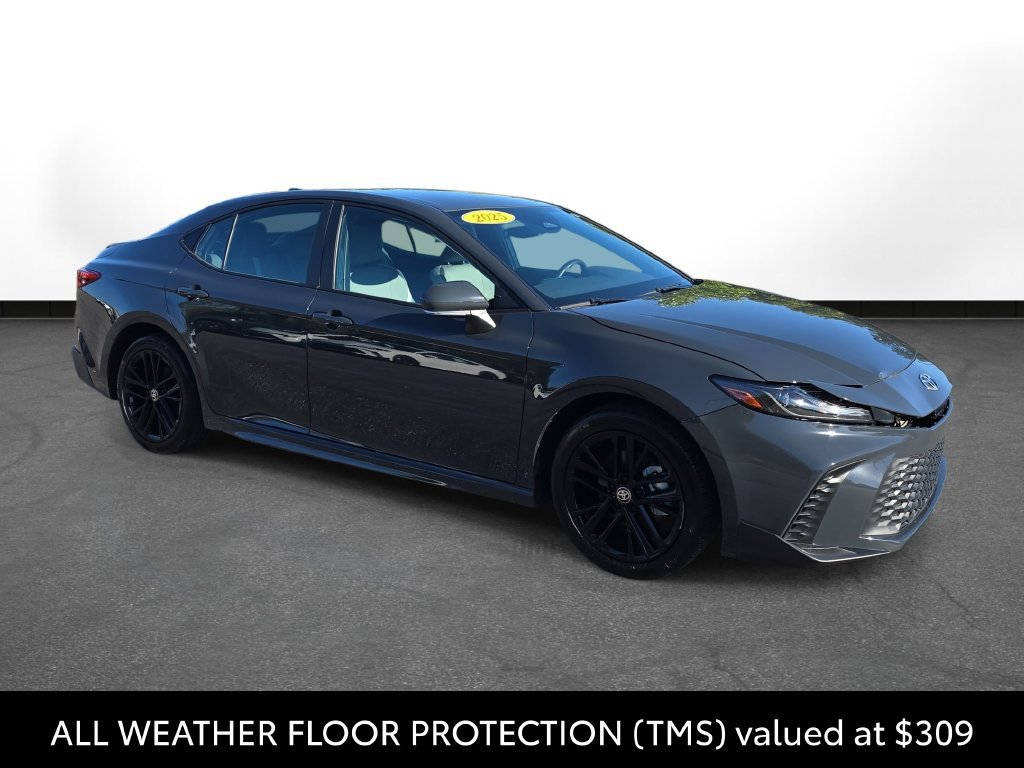 Certified 2025 Toyota Camry SE AWD/4WD image 3