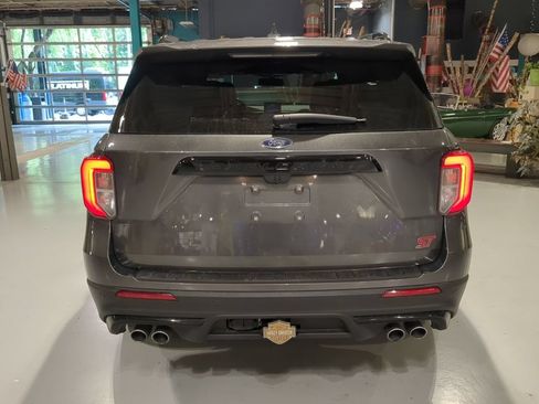 Used 2020 Ford Explorer ST w/ ST Street Pack AWD/4WD image 9