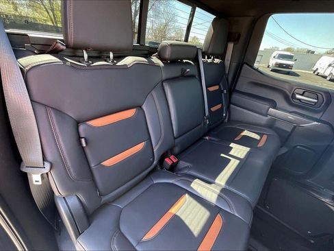 Used 2021 GMC Sierra 1500 AT4 w/ AT4 Value Package AWD/4WD image 24