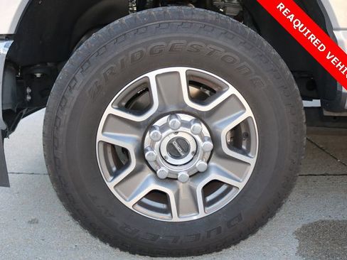 Used 2023 Ford F250 Lariat w/ FX4 Off-Road Package image 16