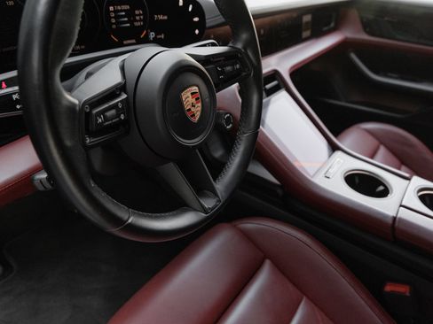Certified 2021 Porsche Taycan Turbo AWD/4WD image 21