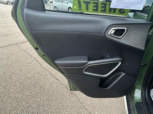 Used 2021 Kia Soul X-Line FWD image 13