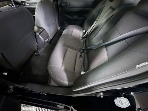 Certified 2024 Nissan Altima 2.5 SV FWD image 26